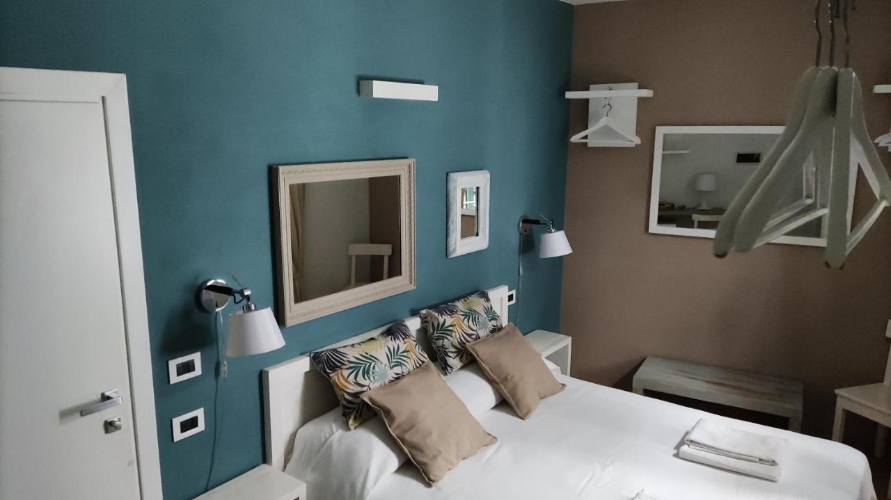 Santa Marta Rooms Vernazza Exteriör bild